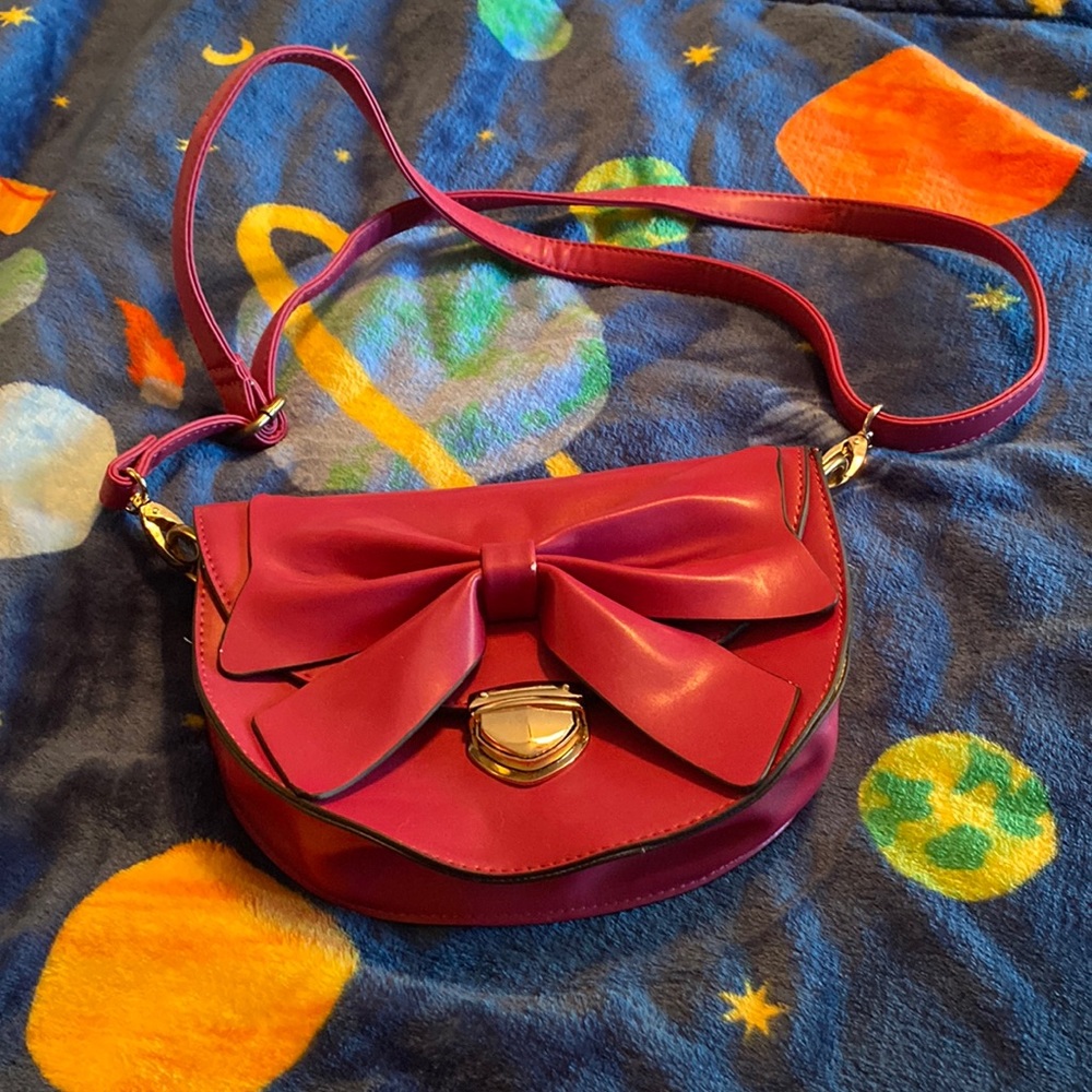 Shoulder bag